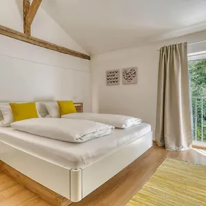  Ferienhaus Bachhaus